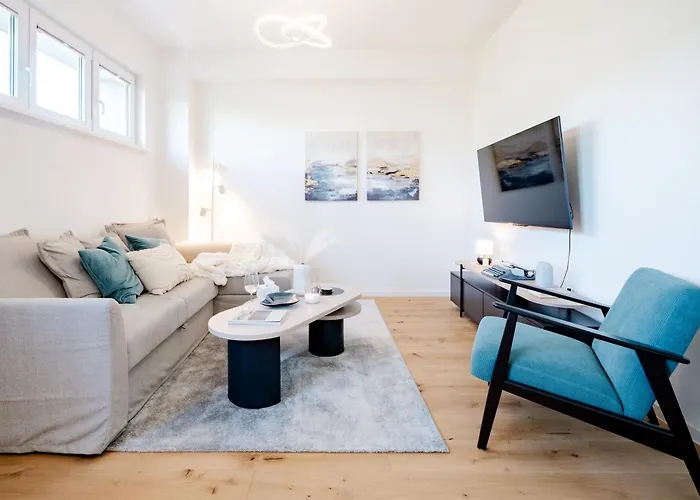 Days - One Bedroom With Ac And Workspace In Holesovice Διαμέρισμα