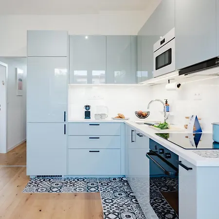 Appartement Days - One Bedroom With Ac And Workspace In Holesovice *